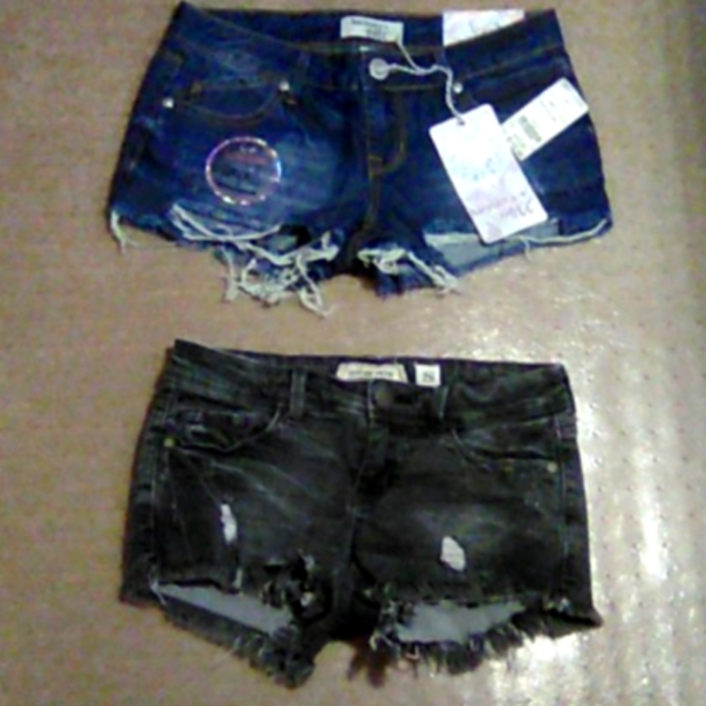 7 PAIRS OF SMALL JEAN SHORTS!!! I found more pairs to add after these pictures!!